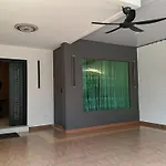 Luxurious Noble Homestay
